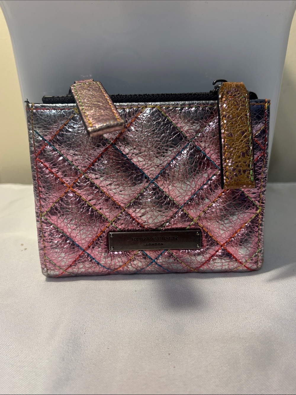 NWOT Kurt Geiger London Metallic Quilted Bifold Wallet Kensington - RARE